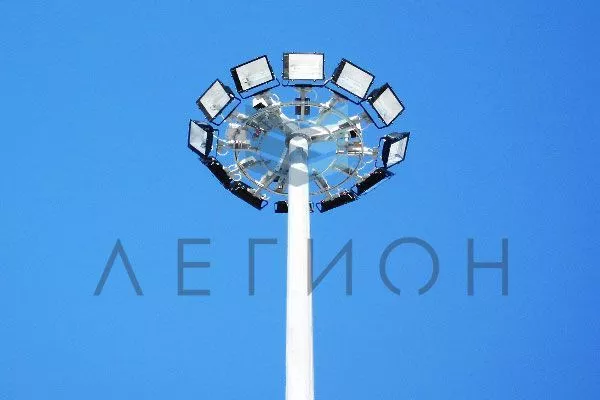 Мачты освещения с молниеотводом